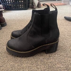 Rometty Wyoming Leather Platform Chelsea Boots